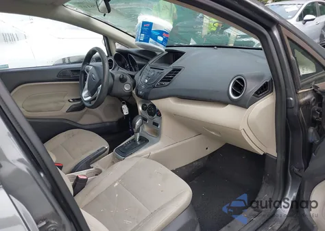 2019 Ford Fiesta Se z USA, uszkodzony, nr VIN 3FADP4BJ9KM117561